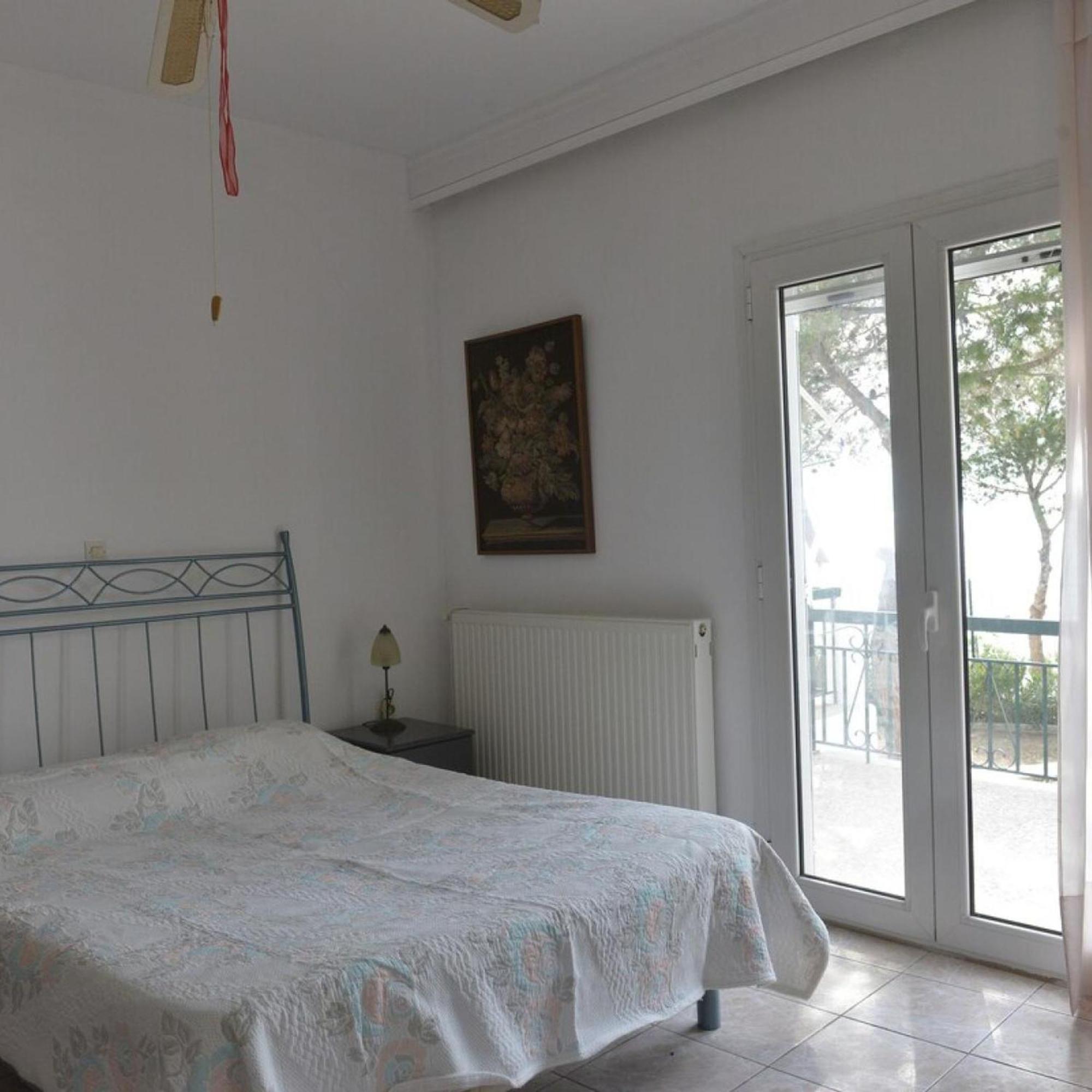 Salamis Beachfront House Kültér fotó