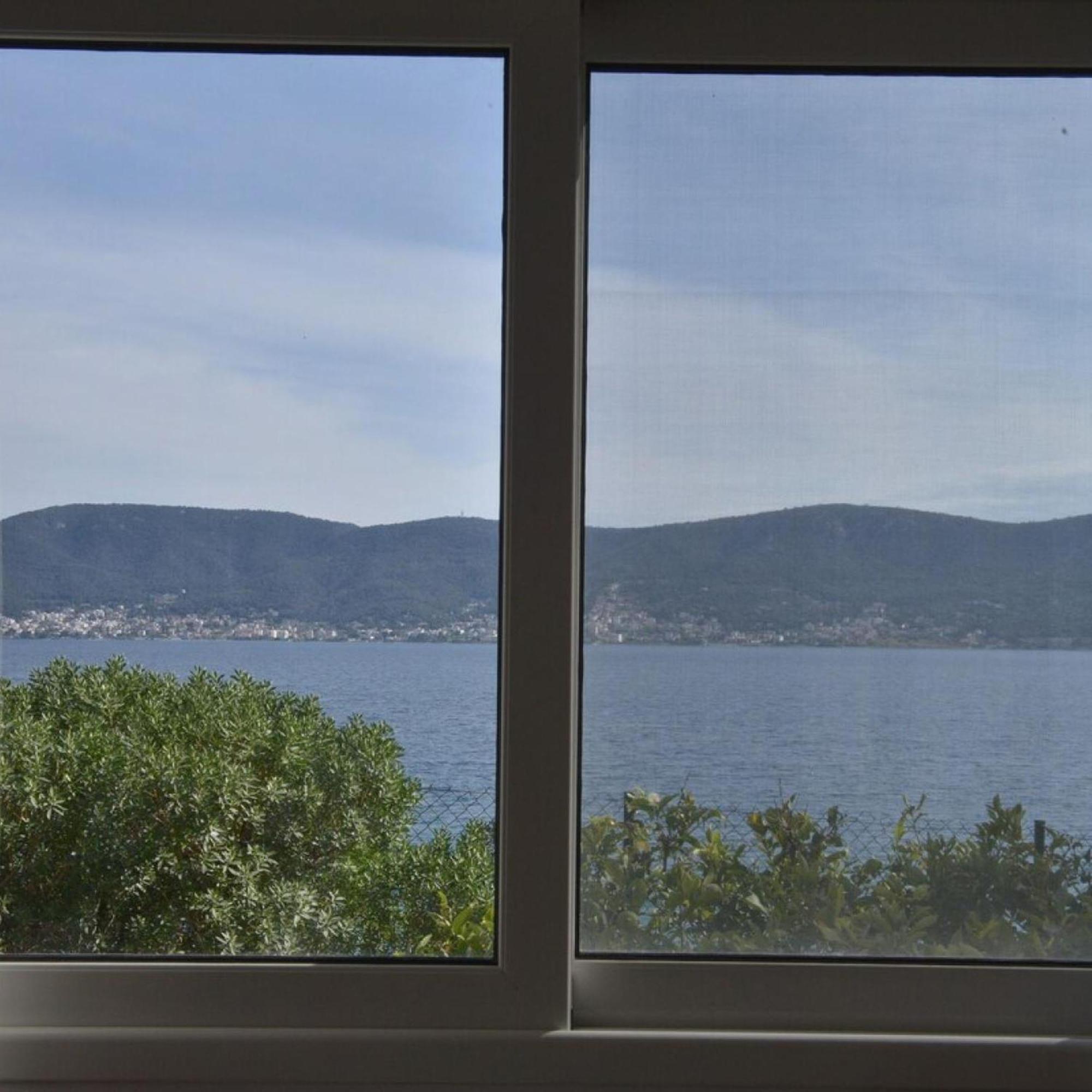 Salamis Beachfront House Kültér fotó