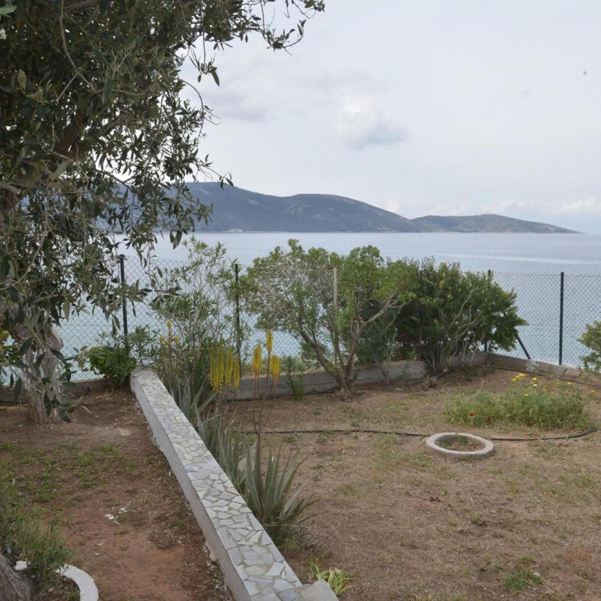 Salamis Beachfront House Kültér fotó